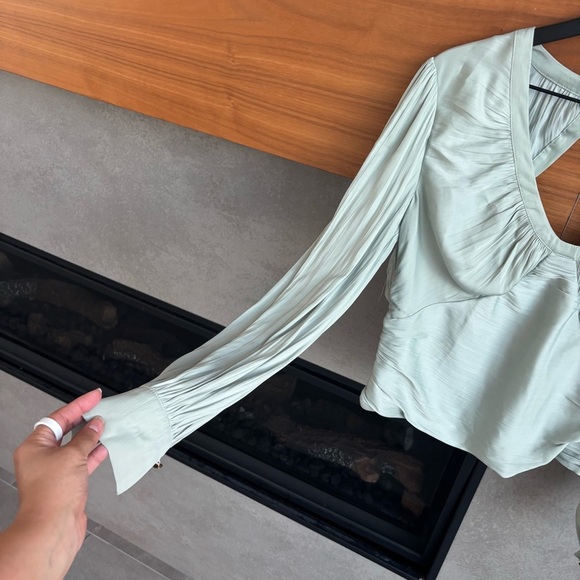 Anthropologie Blouson-Sleeve Blouse In Mint Green, Size M - Picture 5 of 16